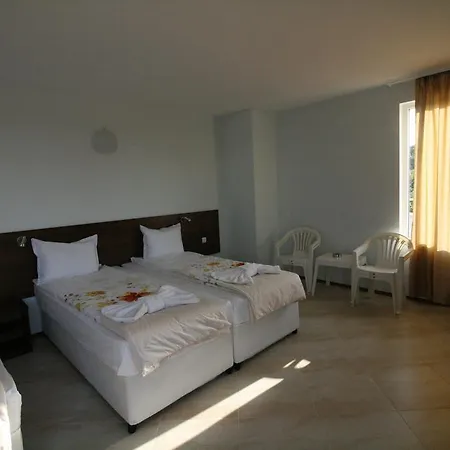 Hotel Marant 3*