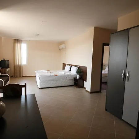 Hotel Marant