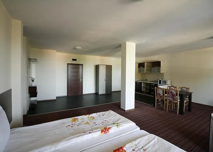 Отель Marant Созополь