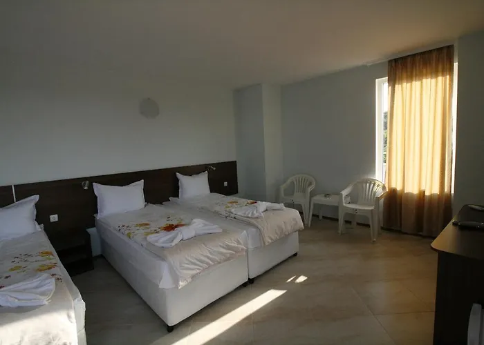 Отель Marant 3*