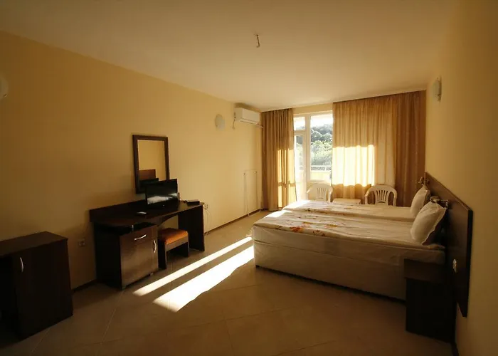 Отель Marant 3*